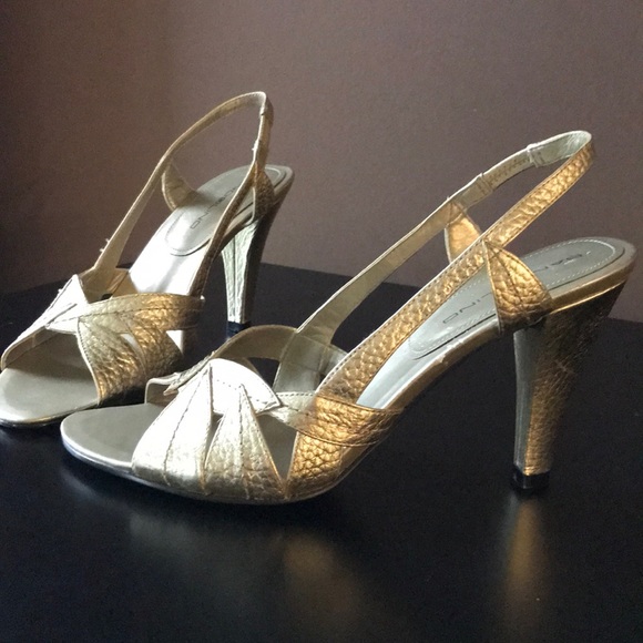 bandolino slingbacks